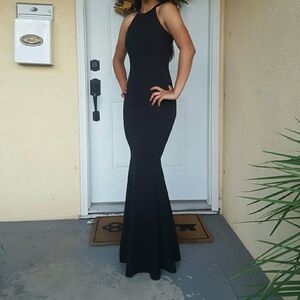 SALE 🖤 Long black bodycon dress